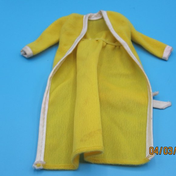 💥3/$15💥Lot of 5 yellow Handmade Barbie size fashion doll clothes - Picture 5 of 9